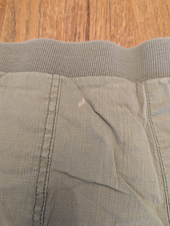 Sonoma 1X Army Green Cuffed w/ Button Elastic Waist Shorts - Picture 8 of 8